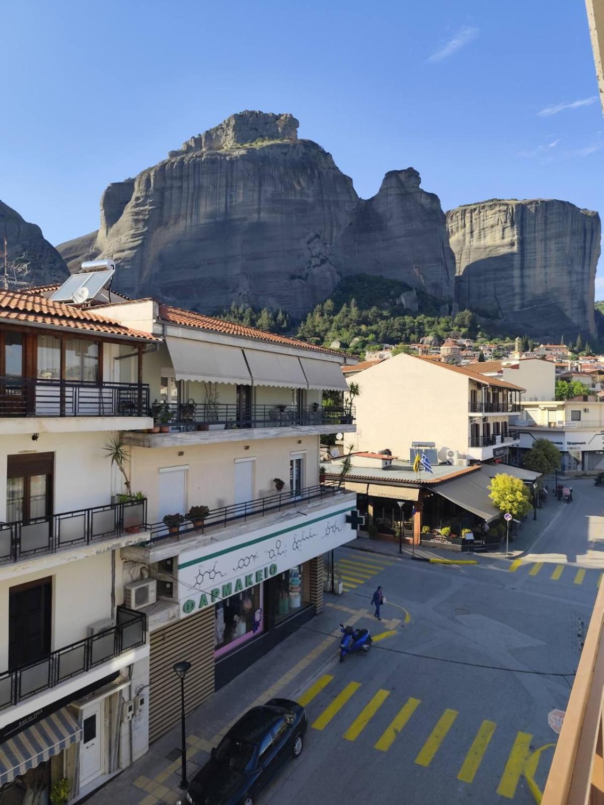 Meteora Gold And Glass Каламбака Екстер'єр фото